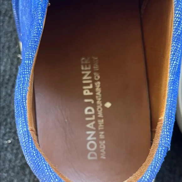 Blue Embroidered Slip-On Men's Sneakers - Picture 5 of 7